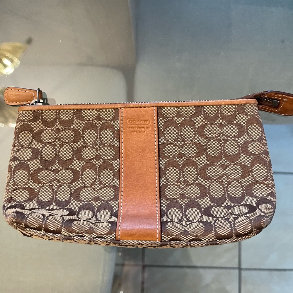 Coach Pouch
